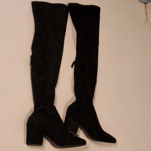 Goodnight Macaroon Over the Knee boots